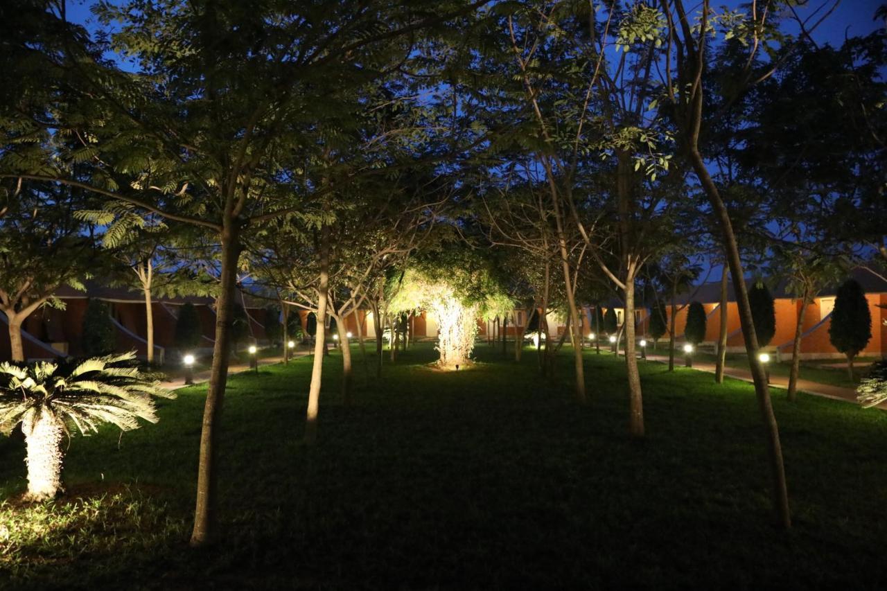 Celebrity Resort Chennai Tambaram Екстер'єр фото